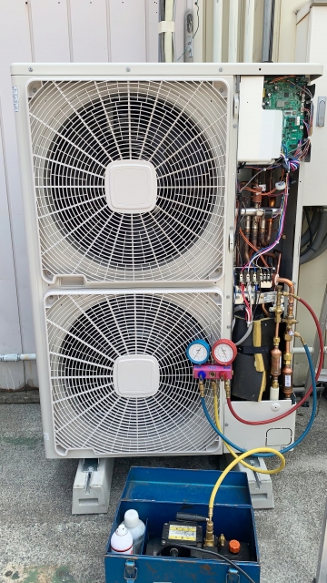 冷えないのはガスのせい?安易な「ガス補充」をおすすめしない理由